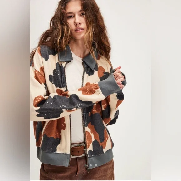 Free People Cabin Cardi - Picture 1 of 10